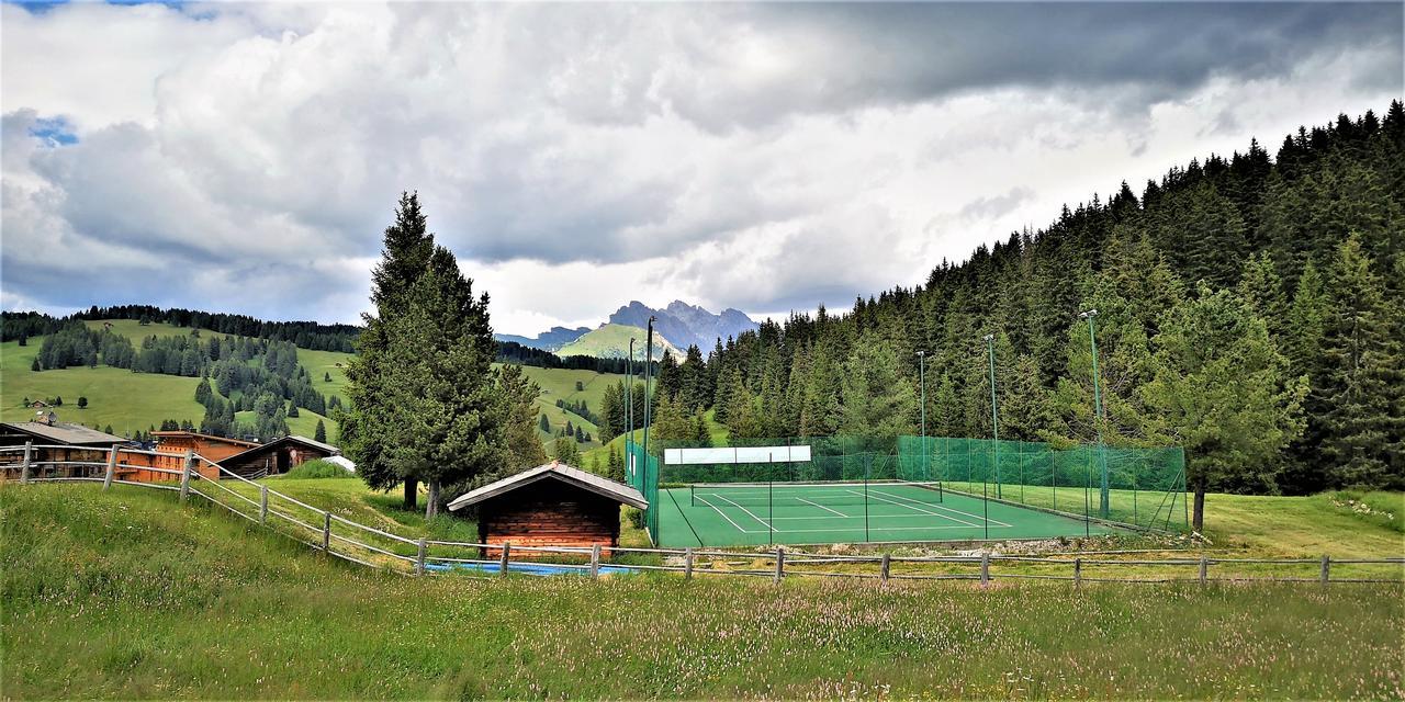 Sporthotel Floralpina Alpe Di Siusi Buitenkant foto