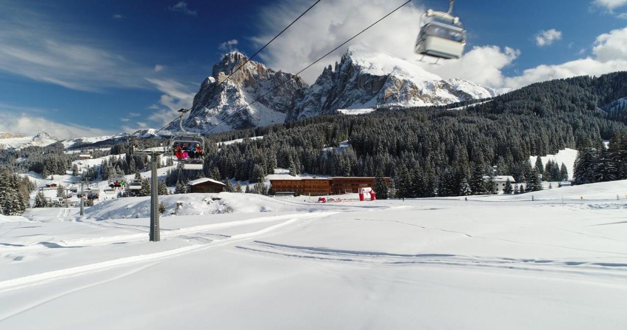 Sporthotel Floralpina Alpe Di Siusi Buitenkant foto